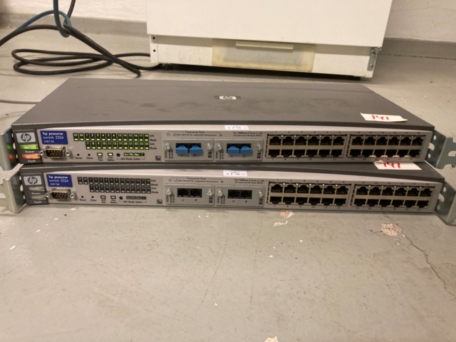 916099-1 HP 2524 Procurve Switch x 2