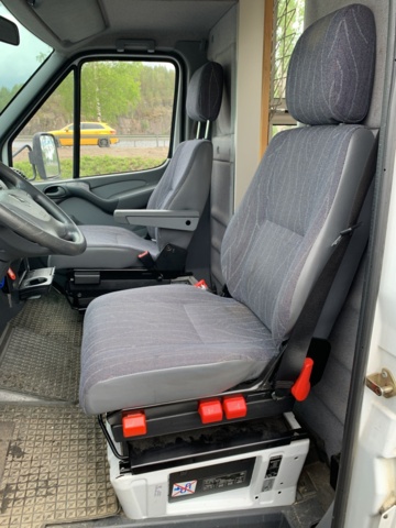 810334-25 Bokbuss Mercedes-Benz Sprinter 316 CDI - 2002