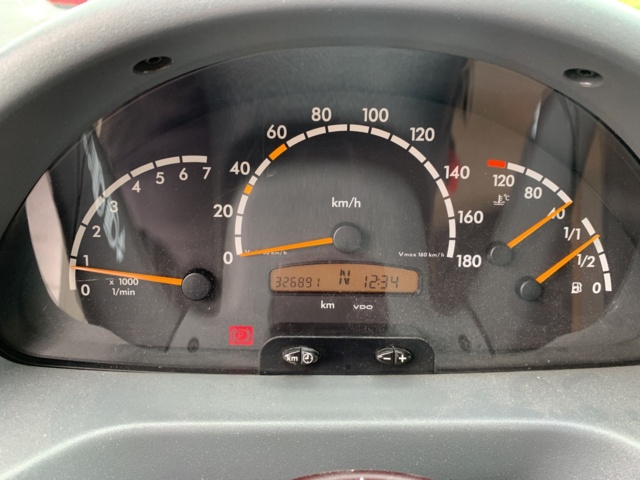 810334-26 Bokbuss Mercedes-Benz Sprinter 316 CDI - 2002