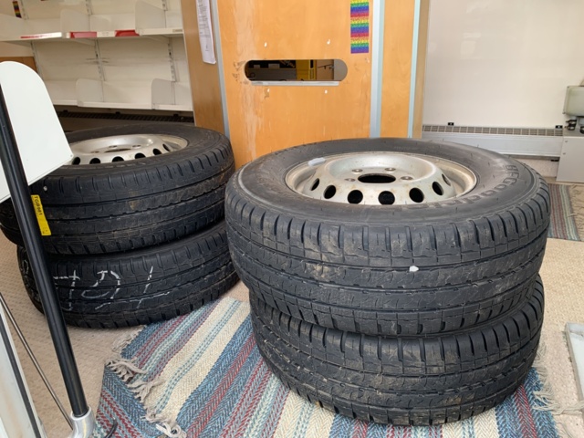 810334-38 Bokbuss Mercedes-Benz Sprinter 316 CDI - 2002