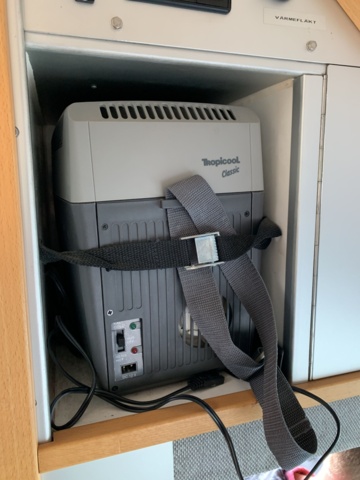 810334-46 Bokbuss Mercedes-Benz Sprinter 316 CDI - 2002