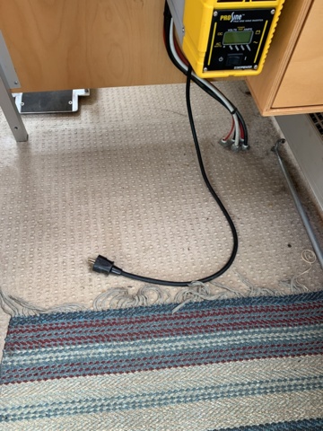 810334-50 Bokbuss Mercedes-Benz Sprinter 316 CDI - 2002