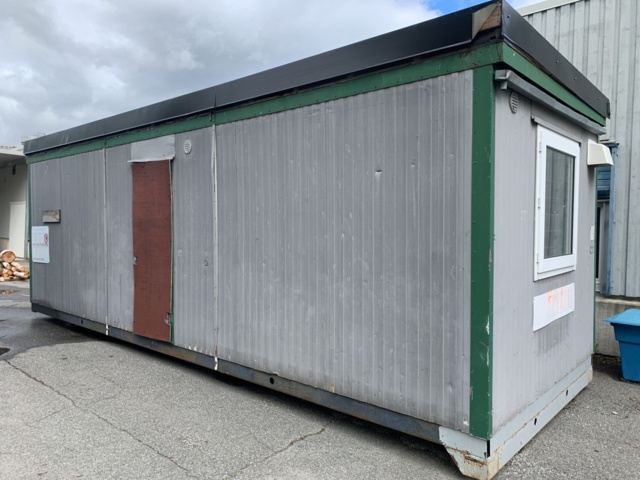810339-3 Construction shed on demountable frame