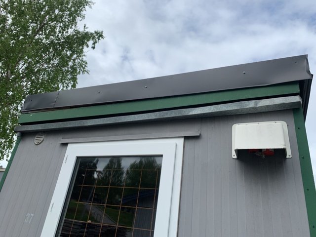 810339-11 Construction shed on demountable frame