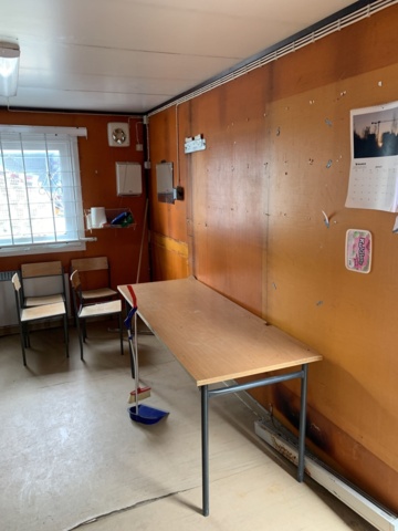 810339-18 Construction shed on demountable frame