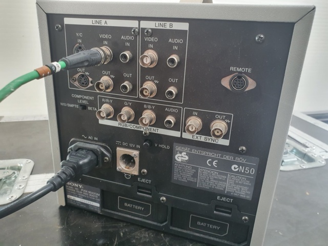 916182-2 Sony PVM-9042QM monitori - Ei pohjahintaa!