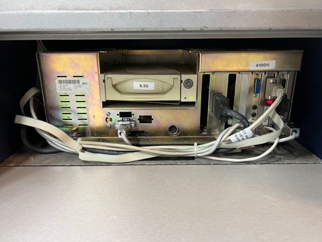 895422-20 Amatic Game computer takes new banknotes