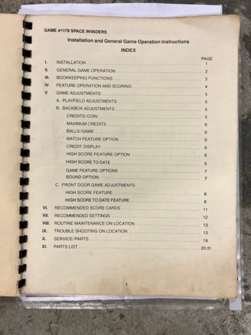 895431-16 Pinball game Bally Space Invaders -1980