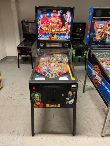 895433-1 Pinball Game Data East WWF Royal Rumble -1994