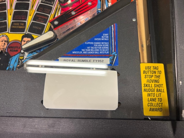 895433-8 Pinball Game Data East WWF Royal Rumble -1994