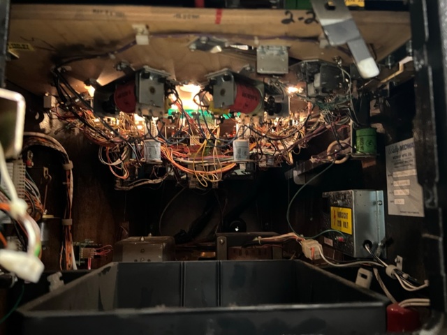 895434-13 Pinball Bally Harley Davidson -1991