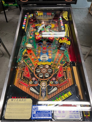 895435-6 Pinball Gottlieb Cue Ball Wizard -1992