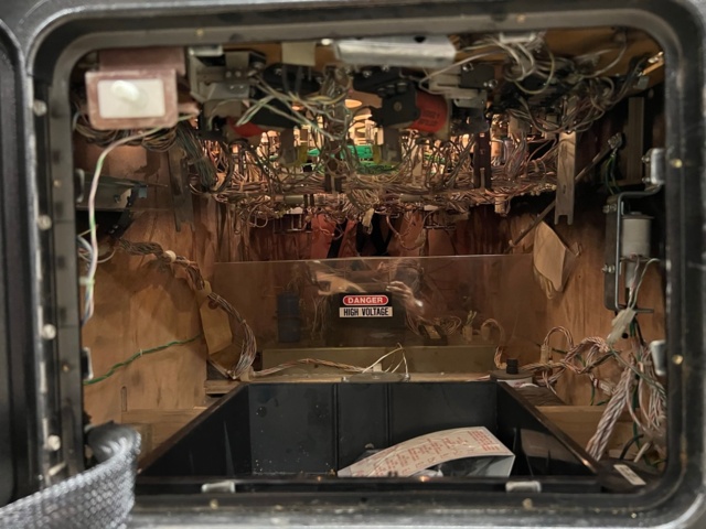 895435-13 Pinball Gottlieb Cue Ball Wizard -1992