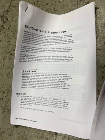 895436-15 Pinball game Bally Radical! -1990