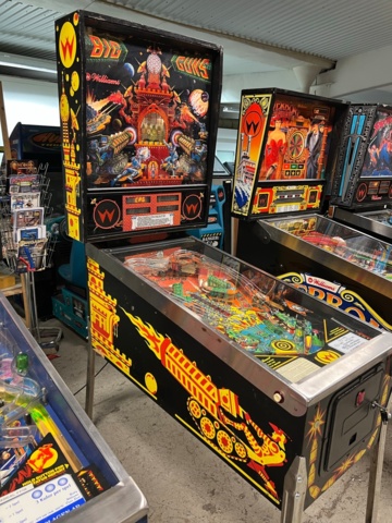 895437-3 Pinball Williams Big Guns -1987
