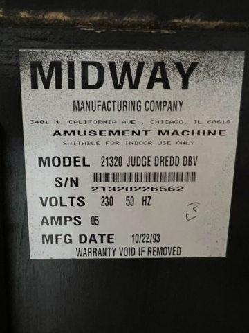 895440-11 Pinball Bally Judge Dredd -1993