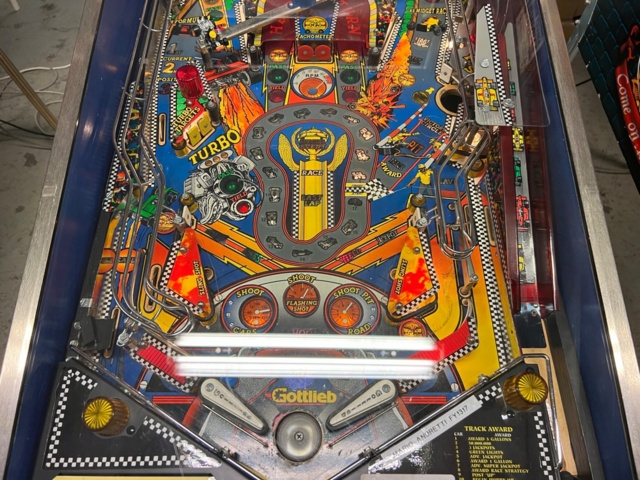 895441-8 Pinball Gottlieb Mario Andretti -1995