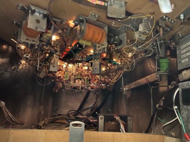 895444-18 Pinball Game Bally Party Zone -1991