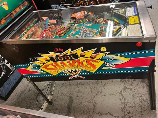 895446-5 Pinball Bally Pool Shark -1990