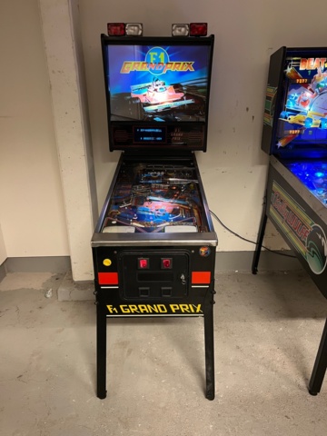 895451-1 Pinball Bell Games F1 Grand Prix -1987