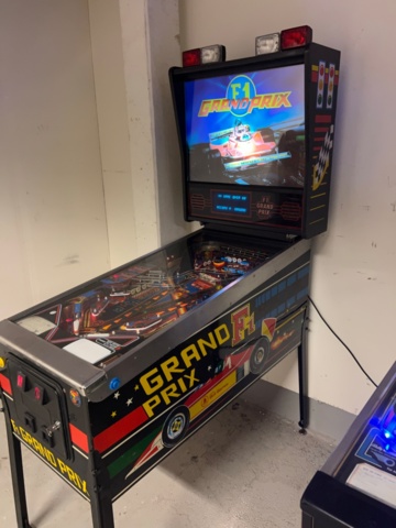 895451-2 Pinball Bell Games F1 Grand Prix -1987