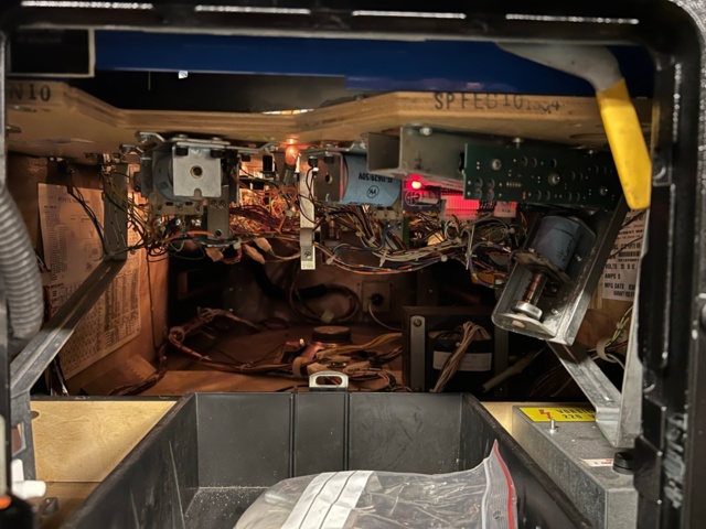 895454-14 Pinball Bally Popeye Saves The Earth -1994