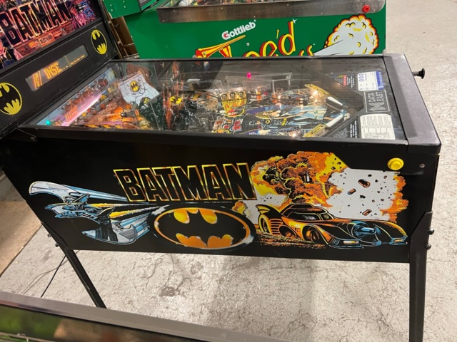 895459-6 Flipperspel Data East Batman -1991