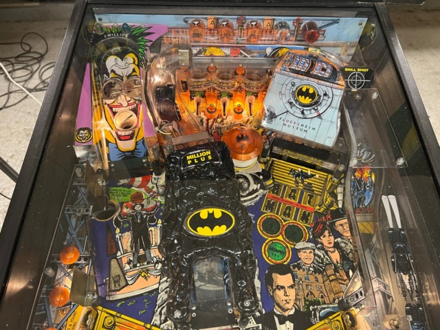 895459-11 Flipperspel Data East Batman -1991