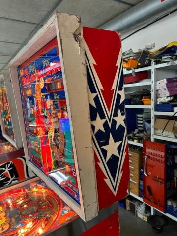 895482-3 Pinball Bally The Six Million Dollar Man -1978