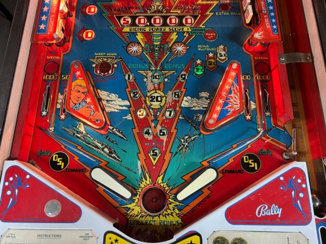 895482-11 Pinball Bally The Six Million Dollar Man -1978