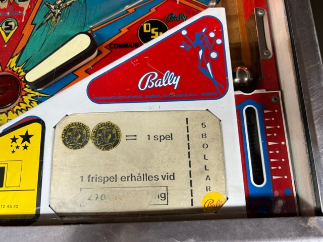 895482-13 Pinball Bally The Six Million Dollar Man -1978