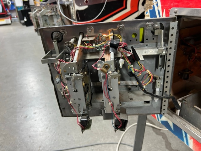 895482-15 Pinball Bally The Six Million Dollar Man -1978