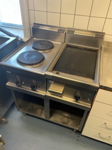 907957-2 Frying table and stove on stand Metos 40-SEFT-CE