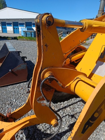 889103-26 Wheel loader JCB 407B ZX -2003