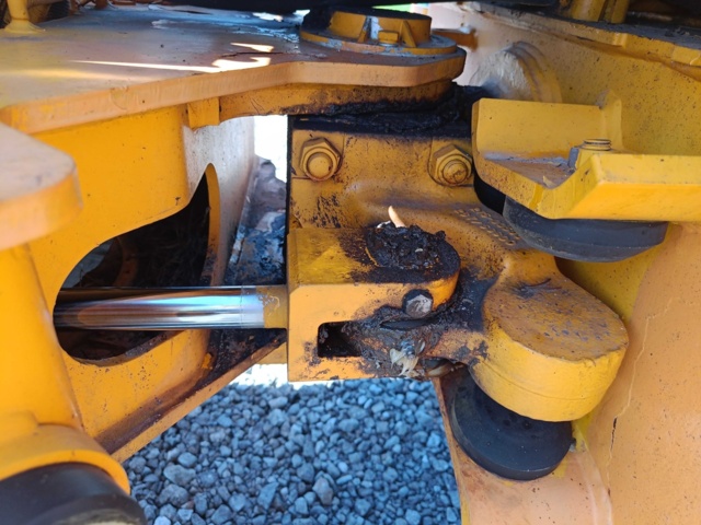 889103-32 Wheel loader JCB 407B ZX -2003