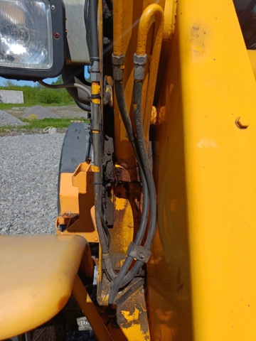 889103-81 Wheel loader JCB 407B ZX -2003