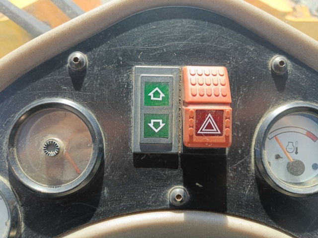 889103-87 Wheel loader JCB 407B ZX -2003