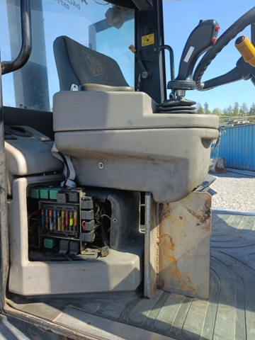 889103-104 Wheel loader JCB 407B ZX -2003