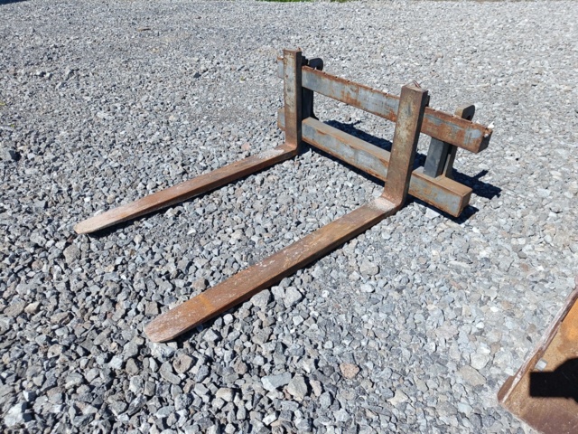 889103-119 Wheel loader JCB 407B ZX -2003