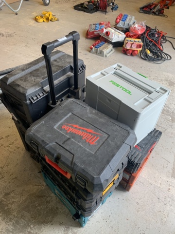 916436-1 Toolbox Stanley fatmax 8 empty boxes