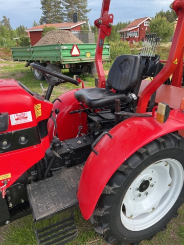 896774-5 Skogsmaskin  DF 304 +Kranman T3500  timmervagn 30-50 kran