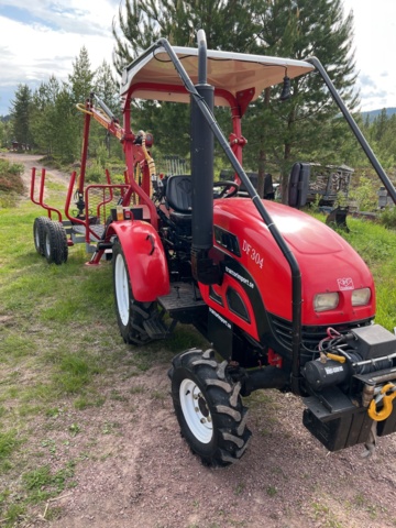 896774-9 Skogsmaskin  DF 304 +Kranman T3500  timmervagn 30-50 kran