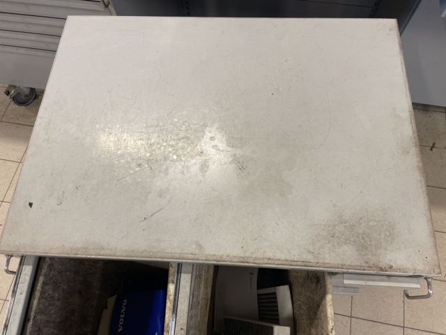 872269-6 Workshop equipment 4