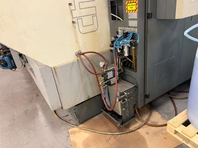 916907-17 Chiron FZ 18L CNC Multipurpose 2001