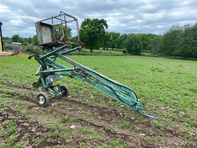 833995-1 Aerial Access Platform Lift