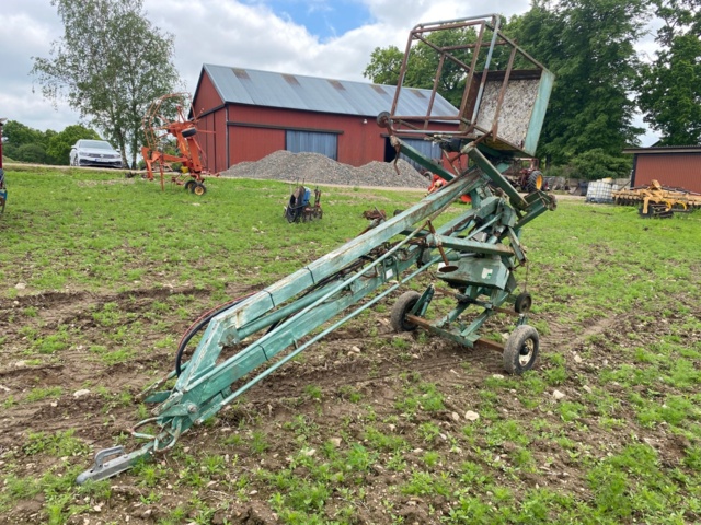 833995-5 Aerial Access Platform Lift