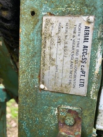 833995-8 Aerial Access Platform Lift