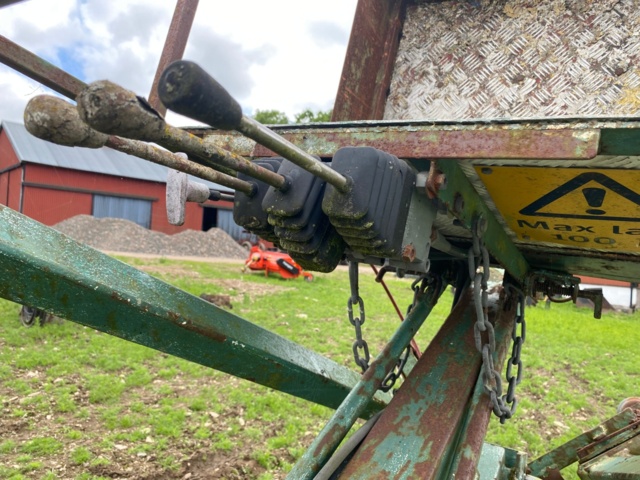 833995-12 Aerial Access Platform Lift