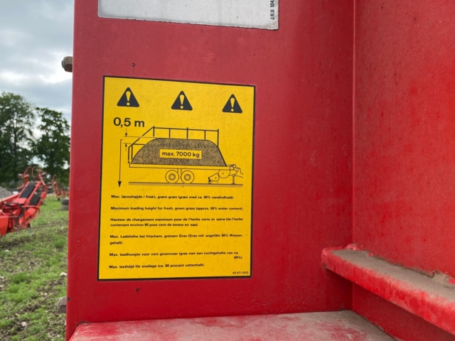 833999-6 Cutting truck Taarup 1030