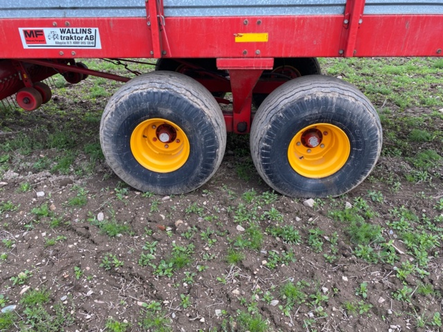 833999-9 Cutting truck Taarup 1030